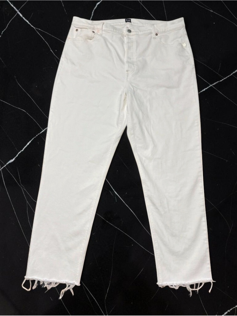 GAP Jeans Women’s Plus 20/35T White High Rise Cheeky Straight Button Fly Frayed